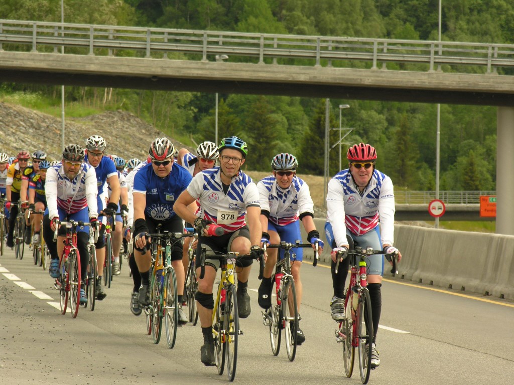 Nå kan vi legge ut egne blogger på sidene våre.