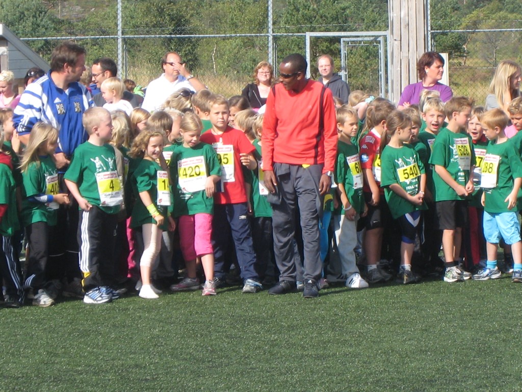 KIL er med som arrangør av Knarvikmila, her et bilde fra Minimila.