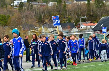 Vi  og ønsker å trekke flere tilskuere til Kleppen under sesongens 5 siste hjemmekamper i 3.divisjon.