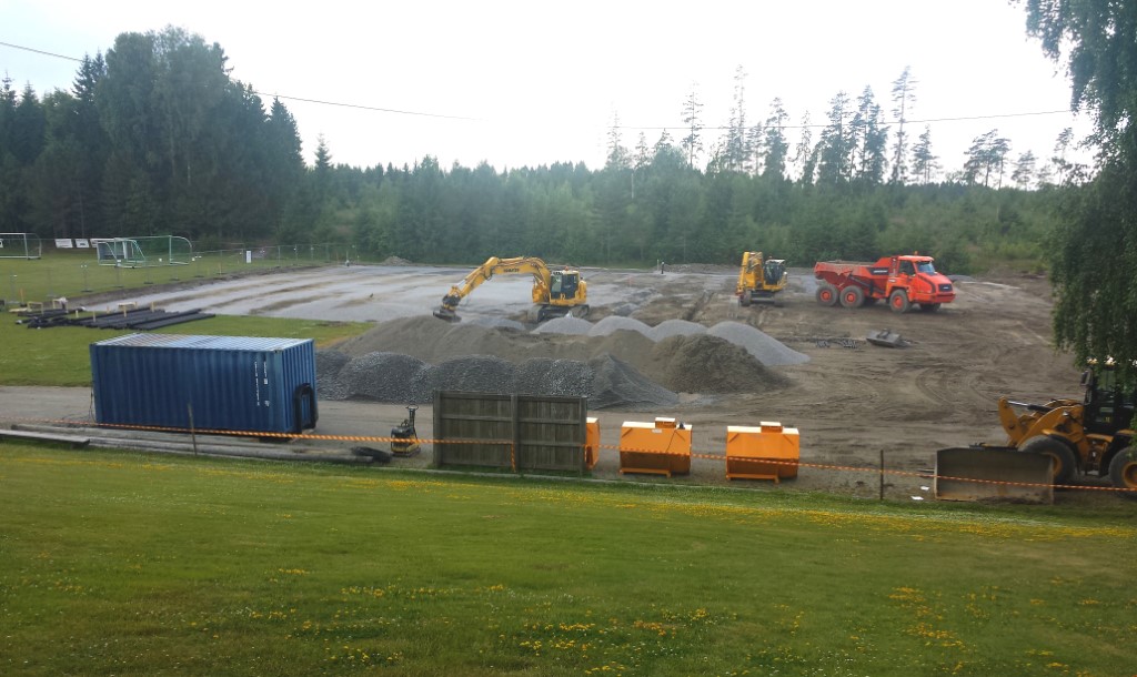 Fremgang i kunstgressprosjektet